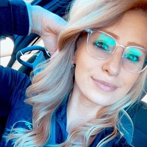 Meet your Posher, Ashleigh